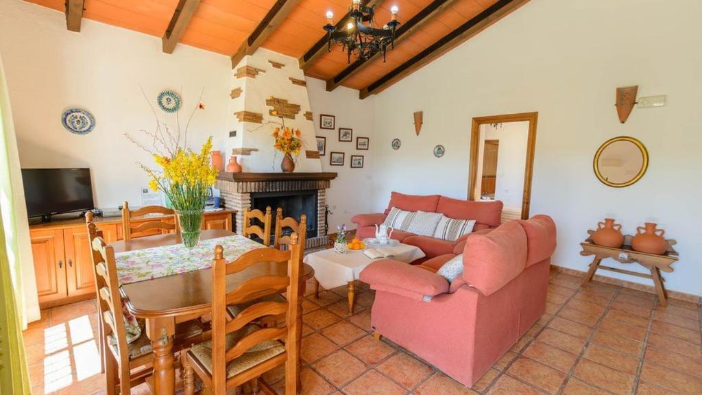 Casa Rural El Moral มาลากา ภายนอก รูปภาพ